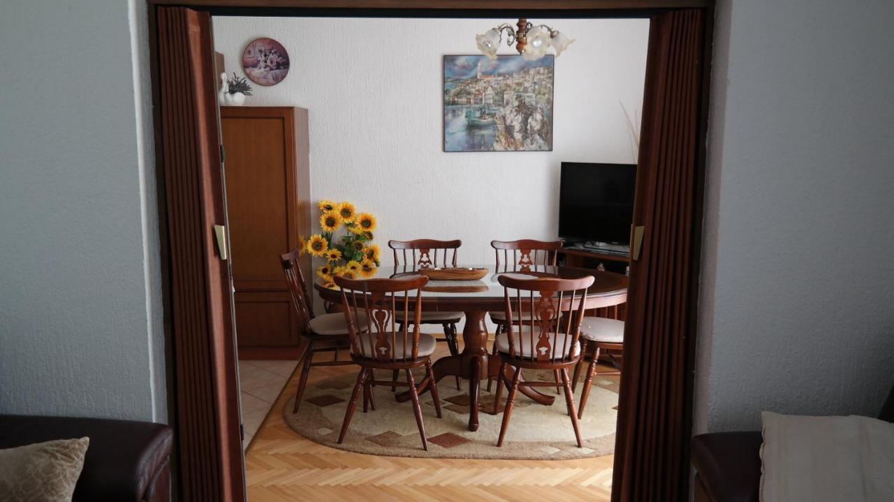 Apartman Ana Novi Vinodolski Luaran gambar