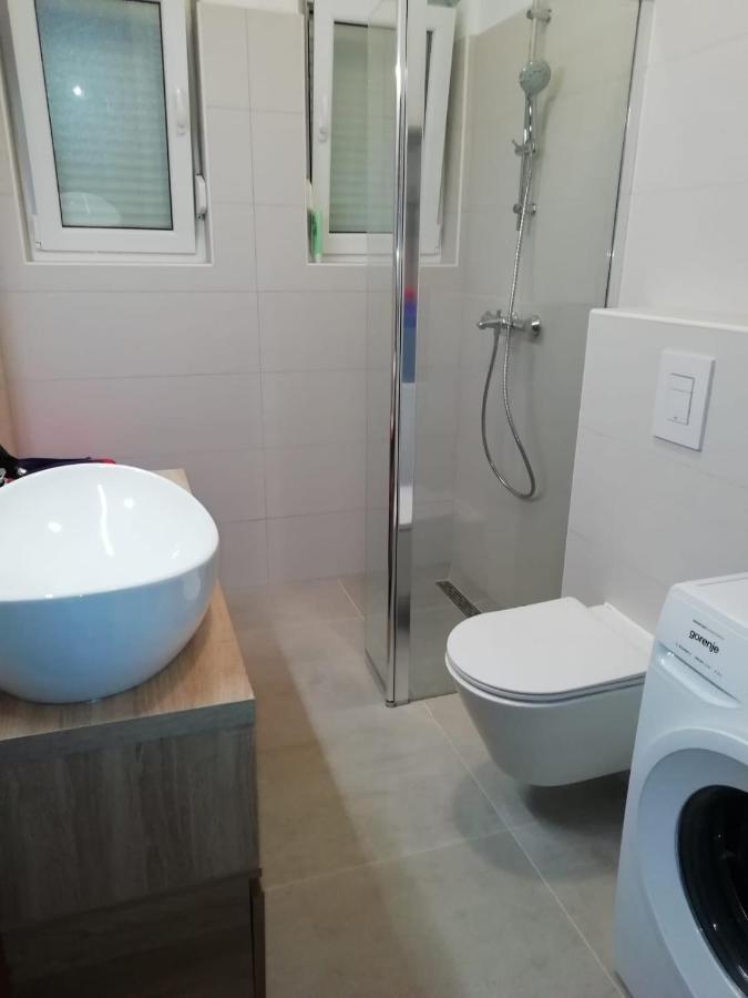 Apartman Ana Novi Vinodolski Luaran gambar