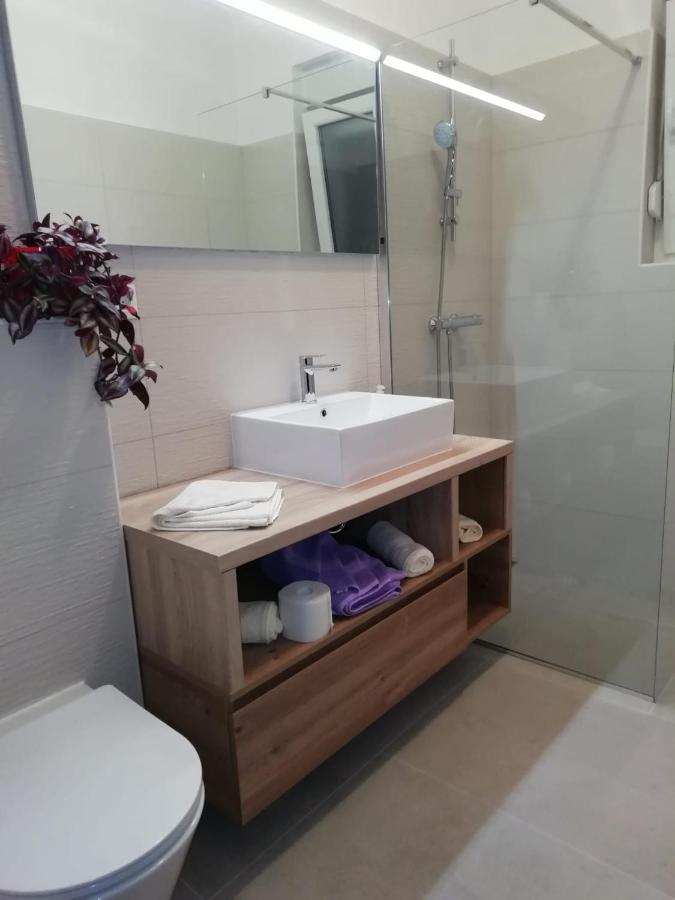 Apartman Ana Novi Vinodolski Luaran gambar