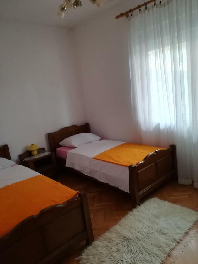 Apartman Ana Novi Vinodolski Luaran gambar