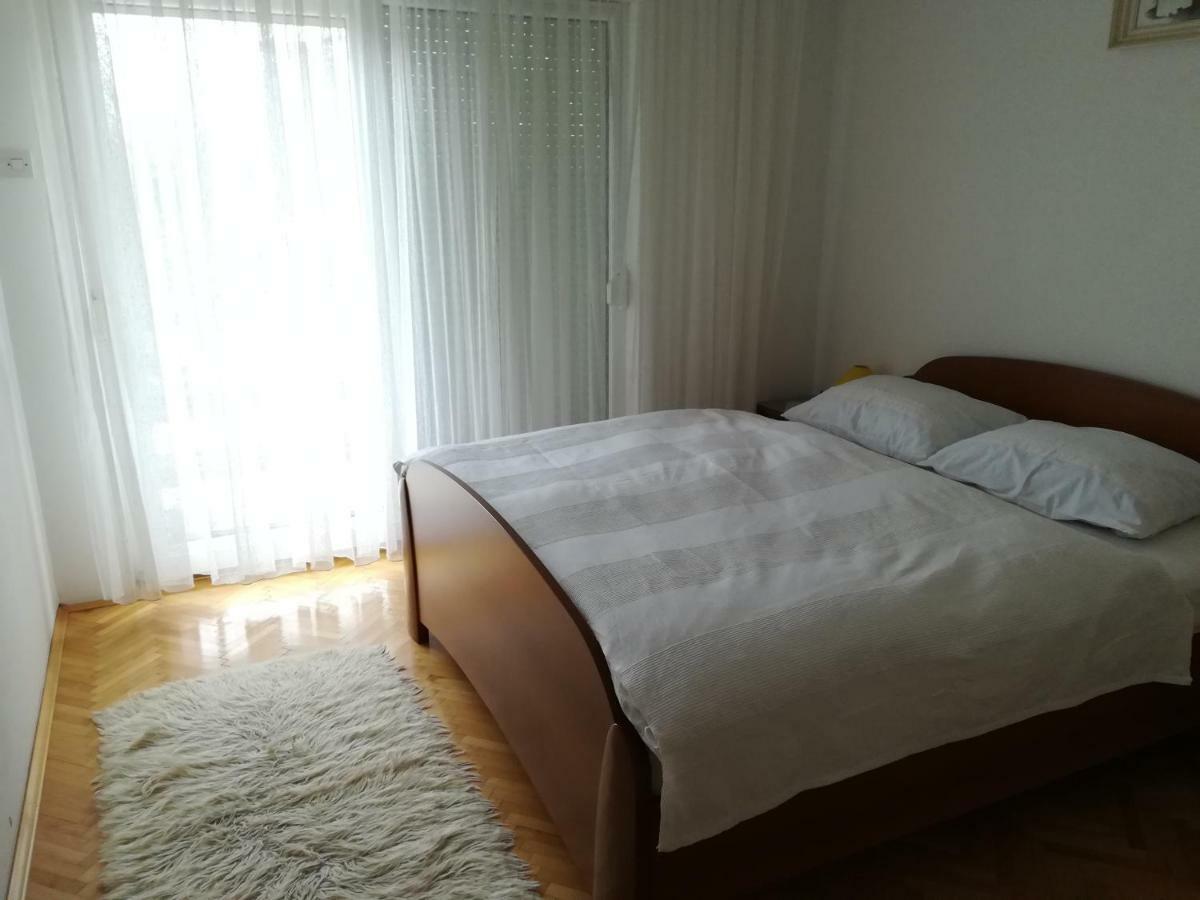 Apartman Ana Novi Vinodolski Luaran gambar