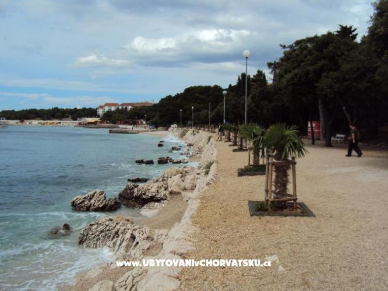 Apartman Ana Novi Vinodolski Luaran gambar